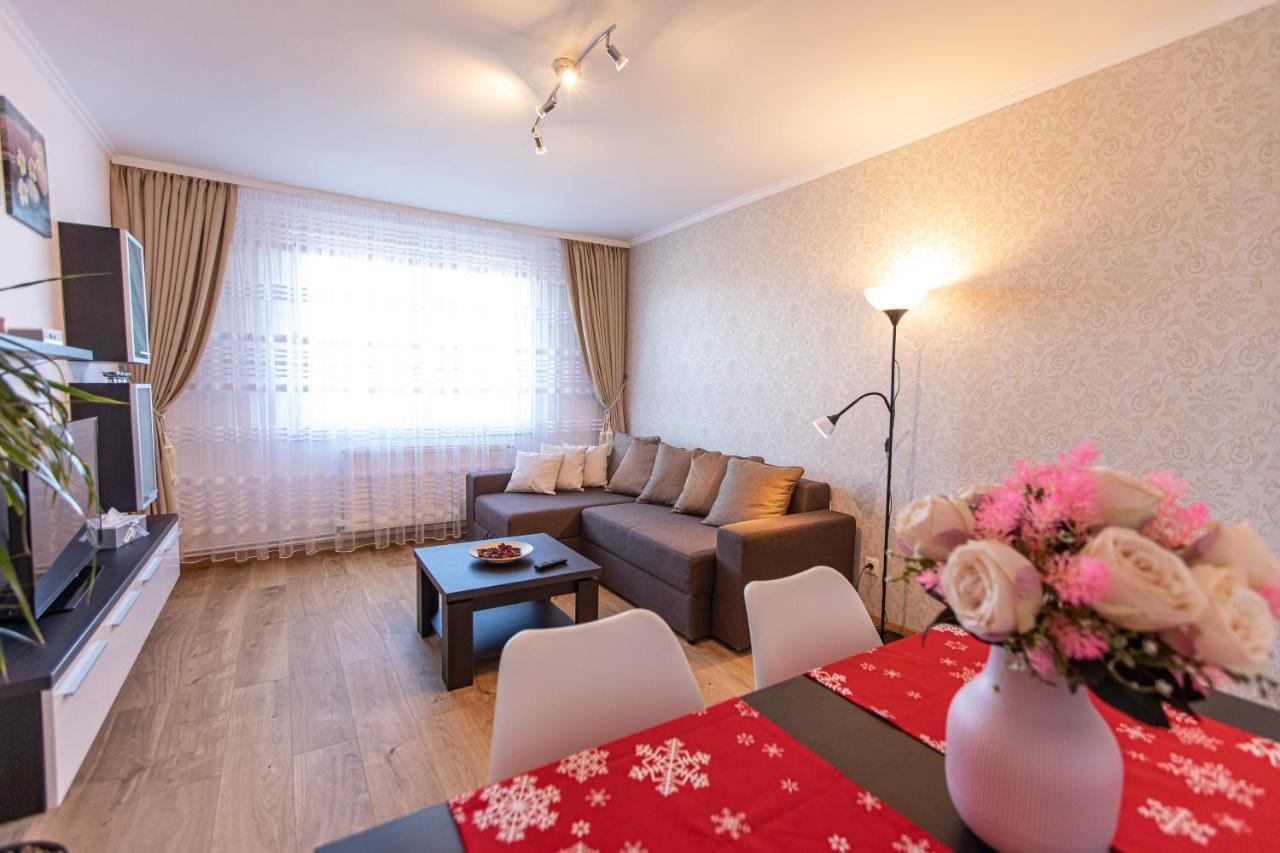 Onyx - Wonder Aparthotel Braşov Eksteriør billede