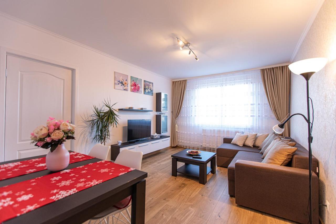 Onyx - Wonder Aparthotel Braşov Eksteriør billede